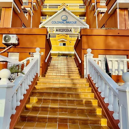 Colonial Cliffs Apartment